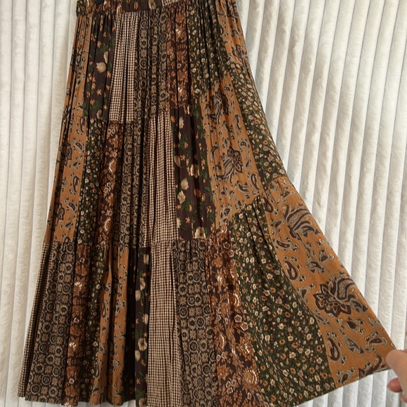 St. John's Bay Dresses & Skirts - Vintage St Johns Bay Cottagecore floral gingham plaid Patchwork long midi/maxi L